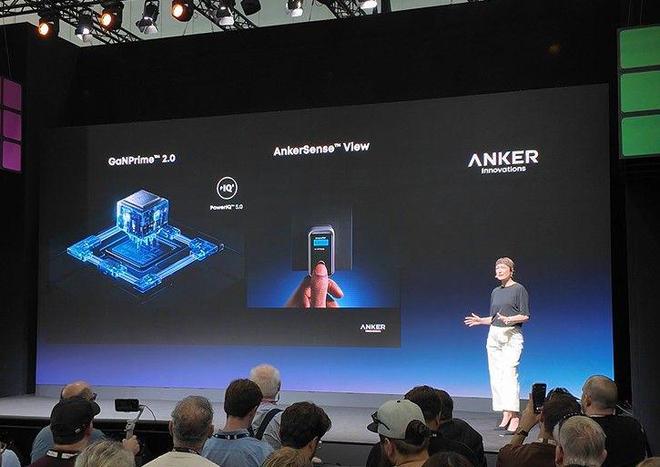 率先出牌！强悍充电产品外这款派对神器太酷了AG真人国际游戏Anker安克IFA25(图5)