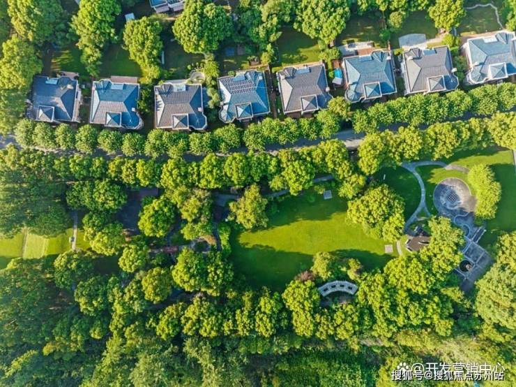 话楼盘百科首页网站楼盘百科首页网站24小时热线电话AG真人绿宝园翡梵售楼处电线)绿宝园翡梵售楼中心电(图4)